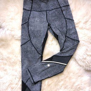 Lululemon Pattern Leggings 25"